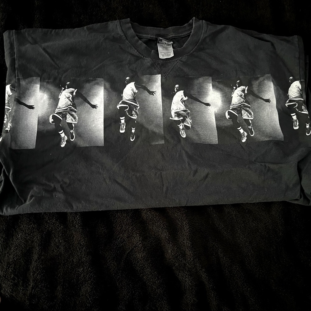 Vintage Jordan shirt